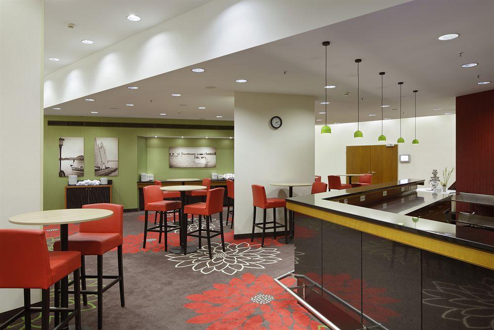 Hotel Courtyard By Marriott Maschsee Hannover