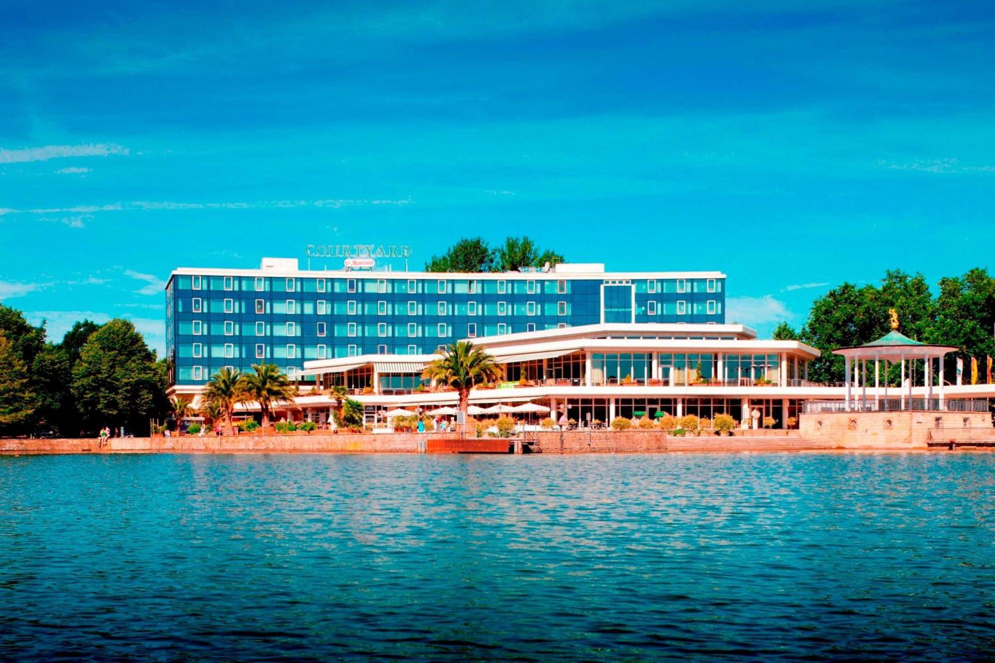 Courtyard By Marriott Maschsee 4* Hannover